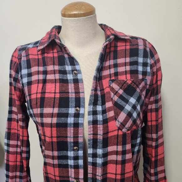 TNA ARITZIA | Plaid Button Down Shirt XXS - Picture 4 of 7